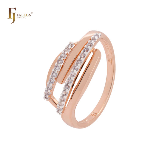 Tausend Reihen weißer Zirkonia parallel zu zweifarbigen Moderingen aus Roségold