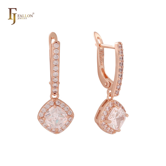 Pendientes de oro rosa y solitario con circonitas blancas y halo en racimo