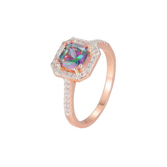 Anillos de halo de solitario de colores chapados en oro rosa.