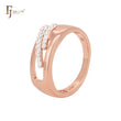 Anillos de moda en oro rosa ovalados y redondeados con dos circonitas blancas.