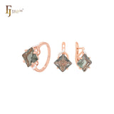 Conjunto de joyas de oro rosa con circonitas blancas y rombos grandes y cuadrados con anillos