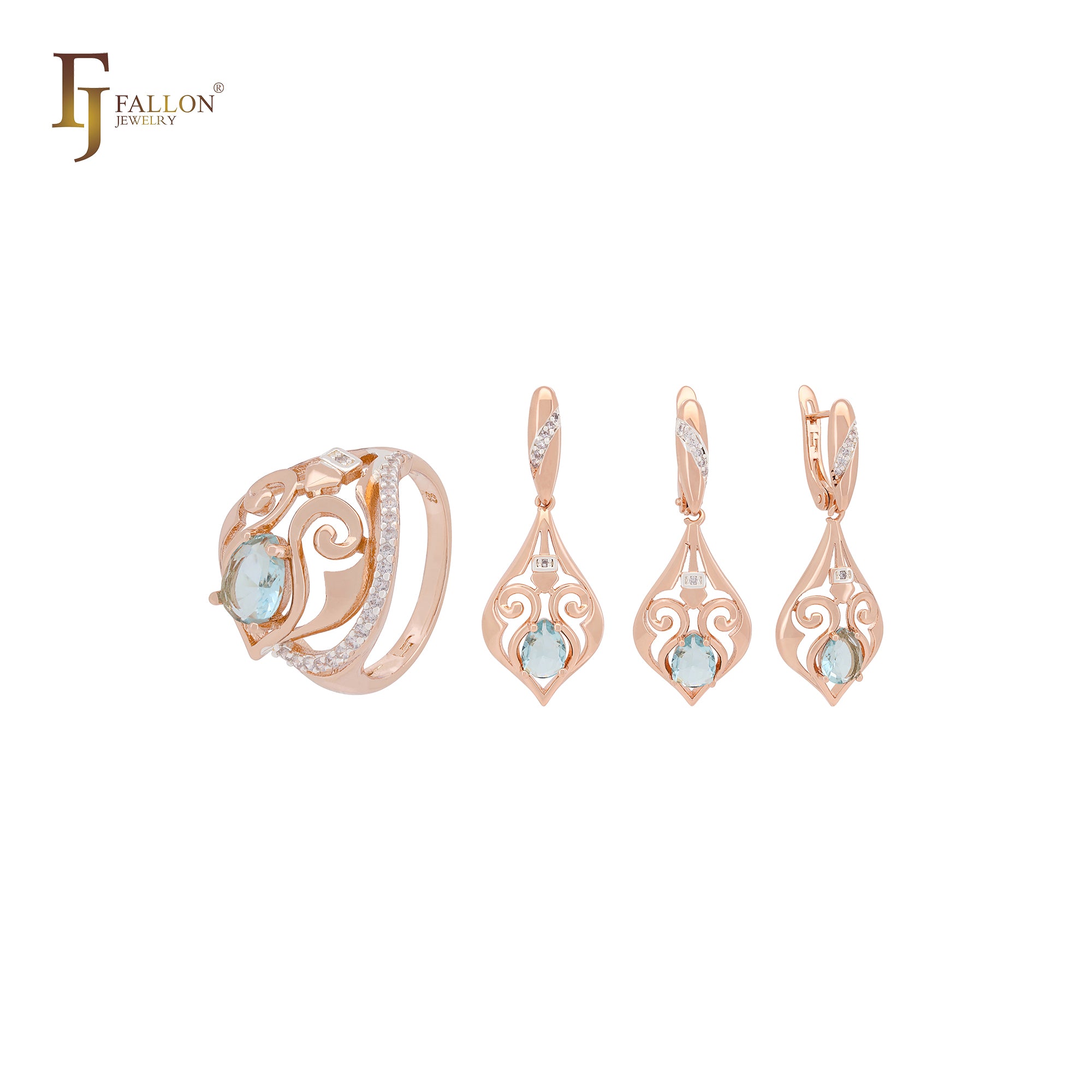 Luxurious pattern of Emerald CZ Rose Gold two tone Jewelry Set with Rings and Pendant