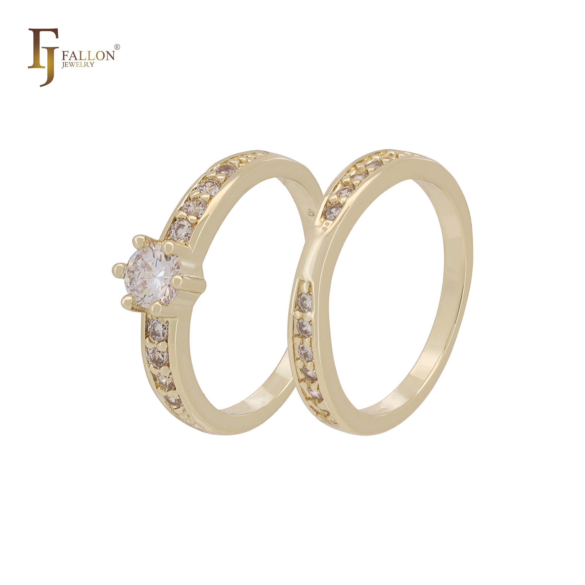 Anillos de boda en oro de 14 quilates con circonitas blancas en racimo