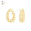 Pendientes tipo lágrima de oro de 14 quilates, oro rosa y oro blanco con textura irregular.