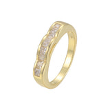 群镶白色方晶锆石 14K 金结婚戒指