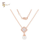 Pearl with Clover of white or Black Rose Gold Fashion Necklace