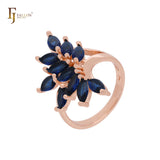 Anillos de moda lujosos de oro rosa con circonitas cúbicas en azul lago profundo