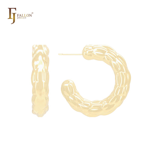 Pendientes de aro con forma de C punteada en oro de 14 quilates, oro rosa y oro blanco.
