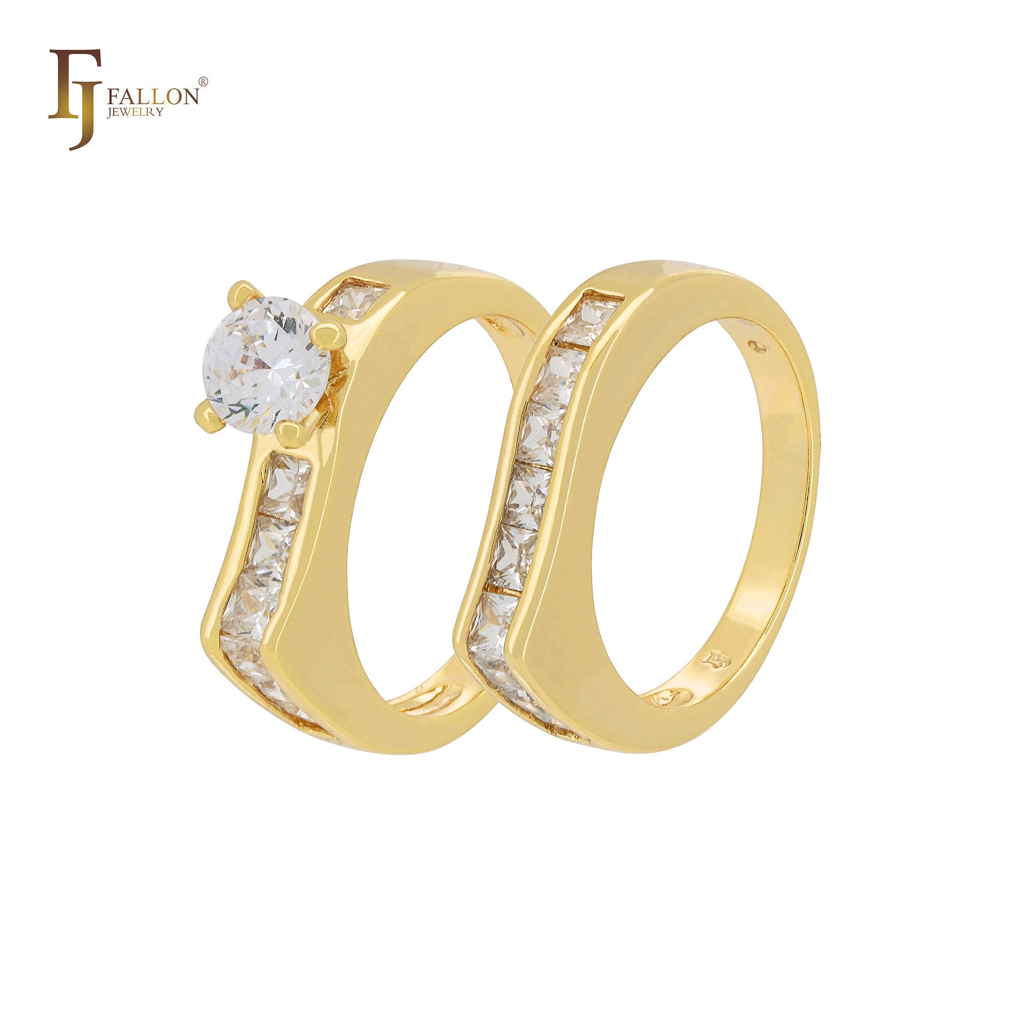 群镶白色方晶锆石 14K 金结婚戒指