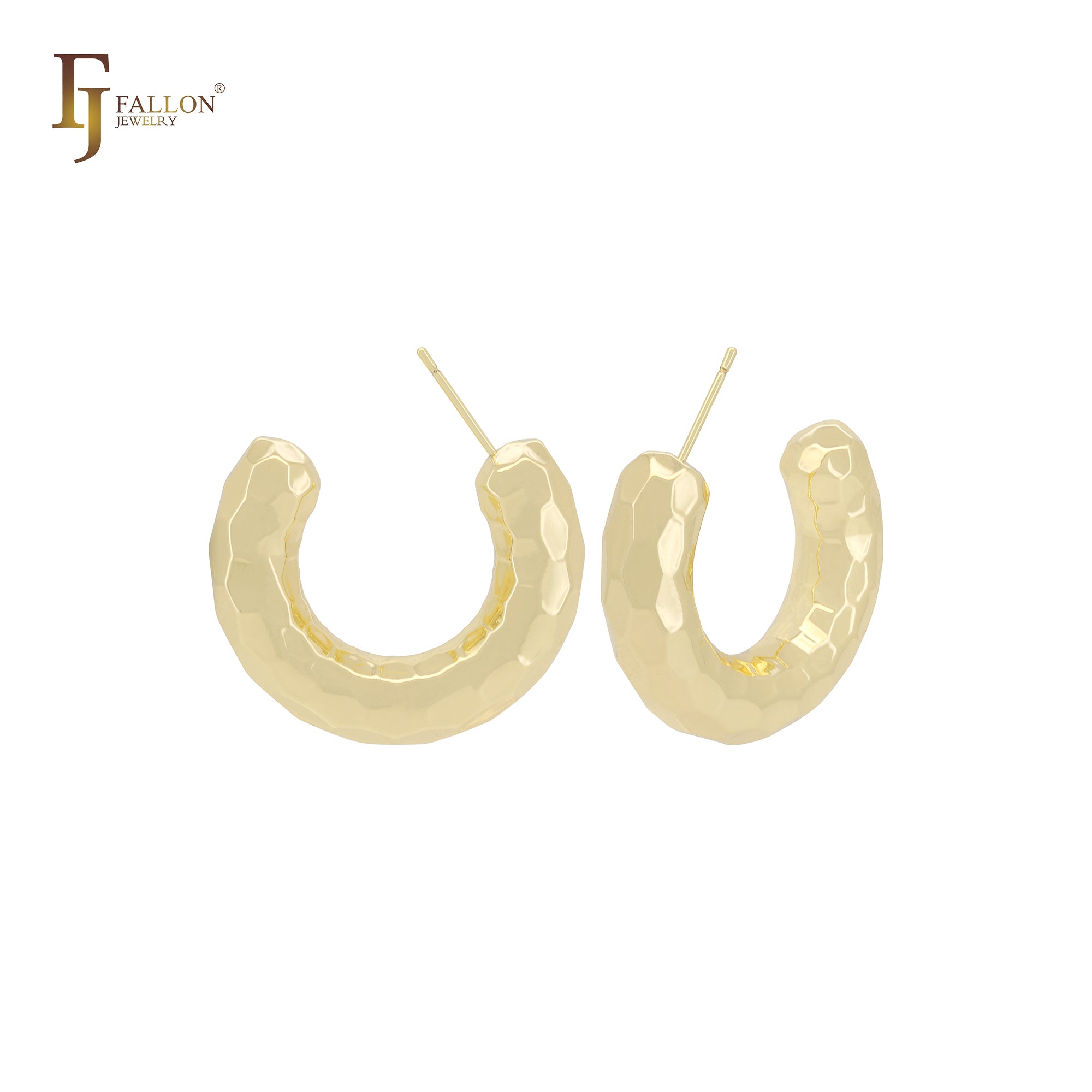 Aretes tipo aro con textura hexagonal en forma de C de oro de 14 quilates, oro rosa y oro blanco.