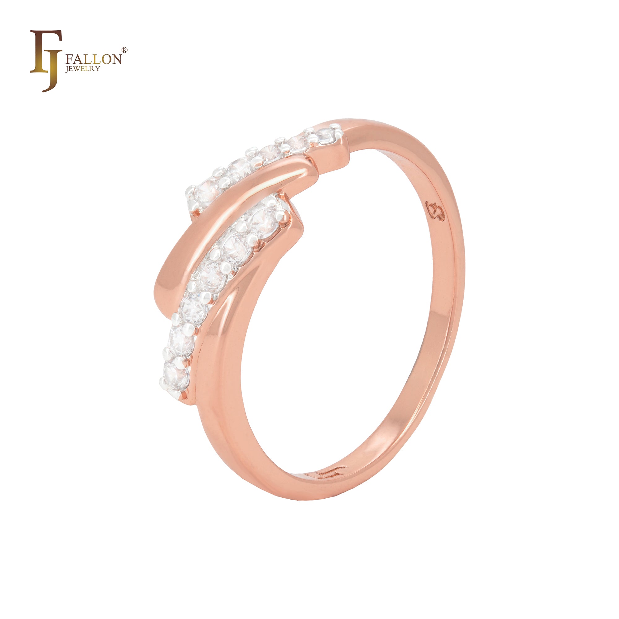 Anillos de moda de oro rosa de dos tonos con cuatro filas de circonitas blancas.