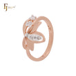 Anéis da moda em dois tons com folhas elegantes de zircônia cúbica branca e ouro rosa