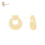Brincos de pino brilhantes arredondados em formato de fechadura triangular mista em ouro 14K, ouro rosa e ouro branco