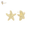 Brincos de pino em formato de estrela do mar com textura irregular em ouro 14K, ouro rosa e ouro branco