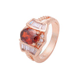 Solitário luxuoso com anéis de pedra lapidada em esmeralda em ouro 14K, cores banhadas a ouro rosa
