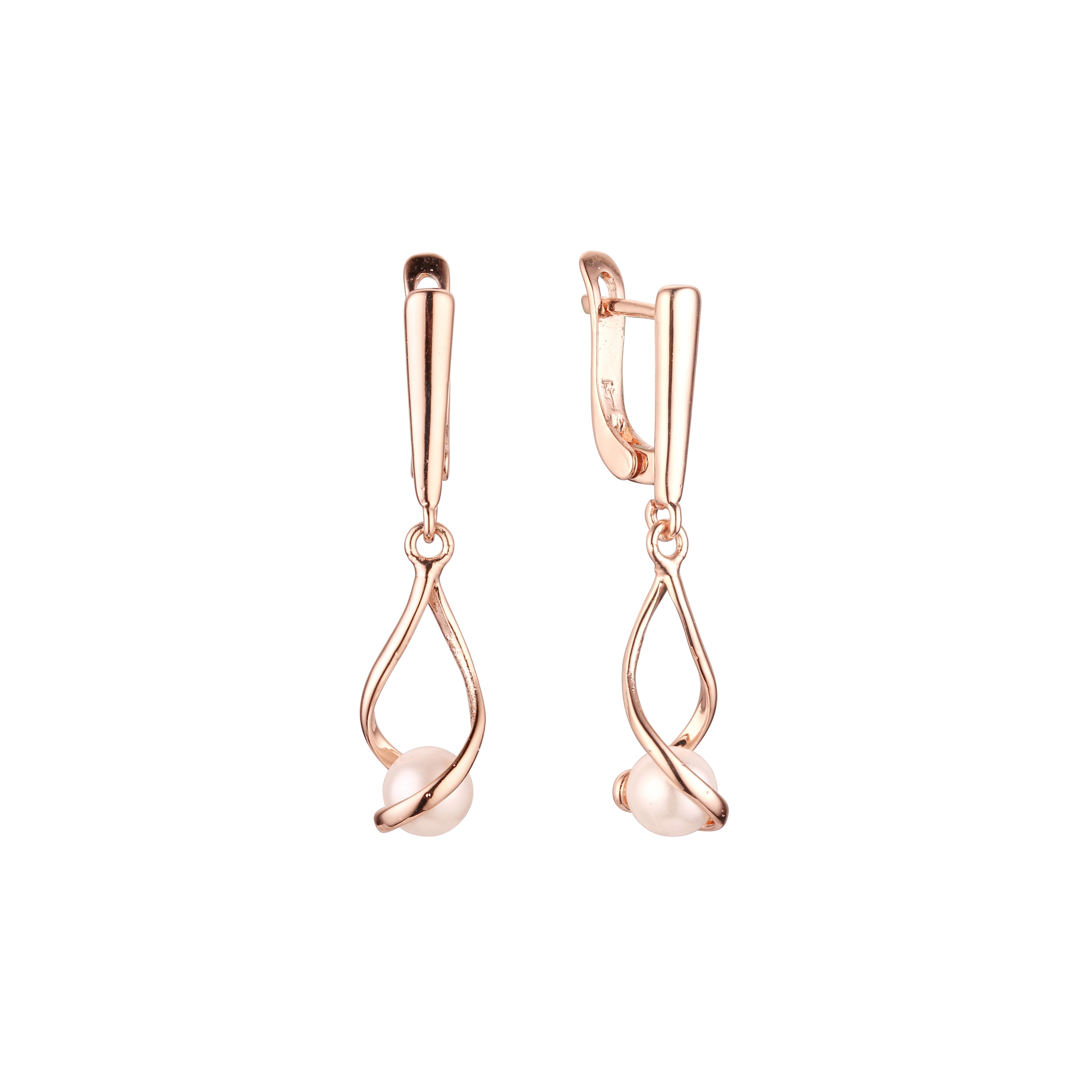 Elegant clawed solitaire Rose Gold Pearl earrings